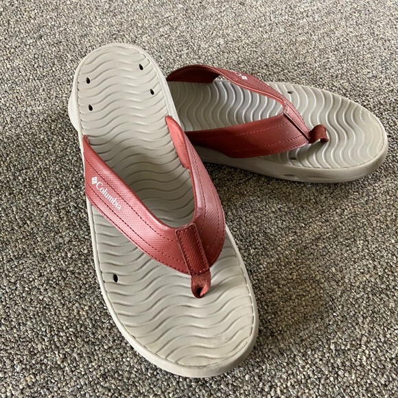 Columbia Other - Columbia Maroon Flip Flops